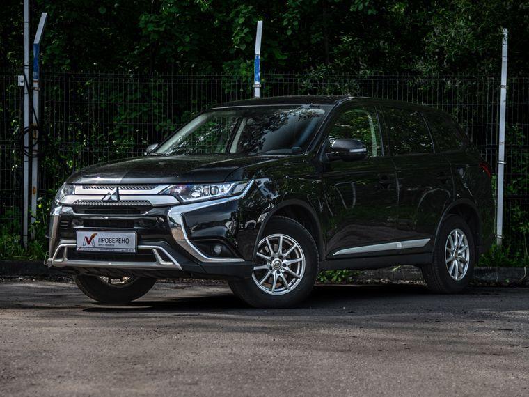 Mitsubishi Outlander, 2021
