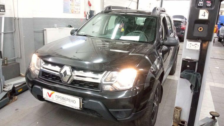 Renault Duster 2016 года, 75 000 км - вид 1