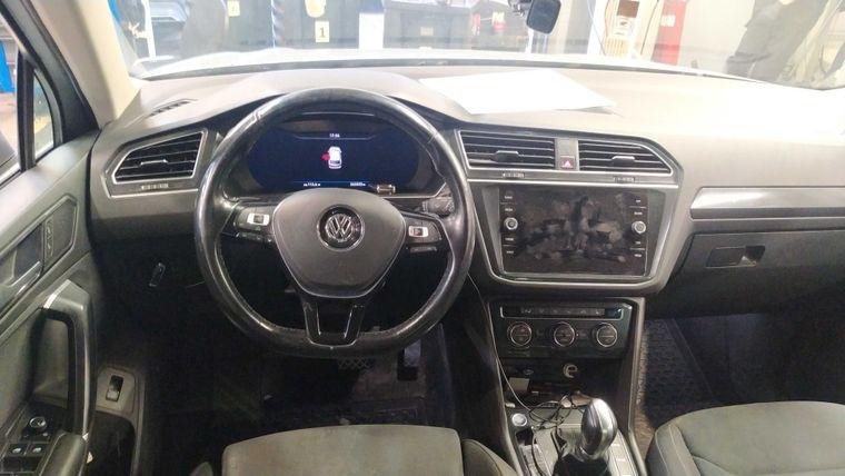 Volkswagen Tiguan,  - вид 4