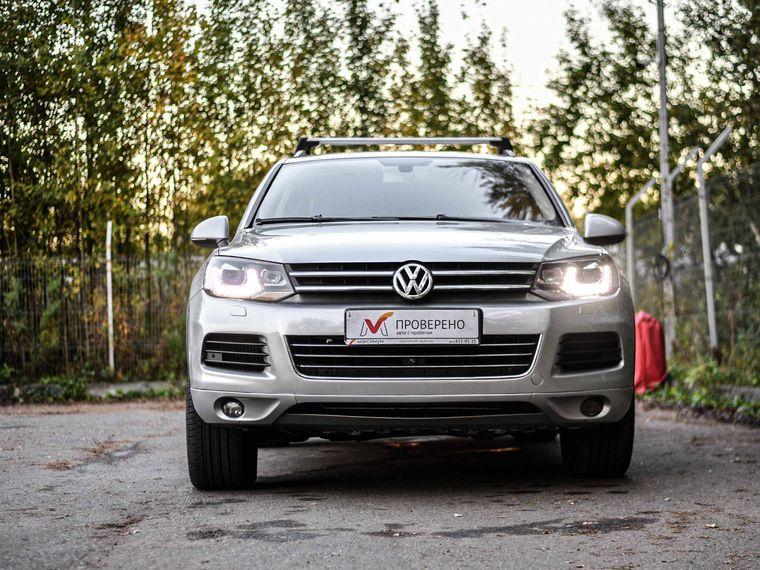 Volkswagen Touareg,  - вид 2