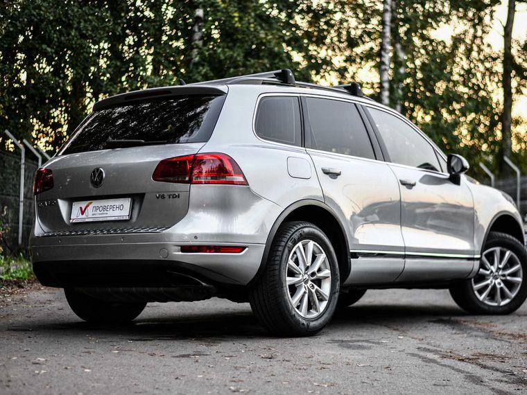 Volkswagen Touareg 2010 года, 473 000 км - вид 2