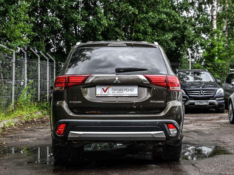 Mitsubishi Outlander,  - вид 3