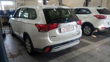 Mitsubishi Outlander 2019 года, 99 000 км - вид 2