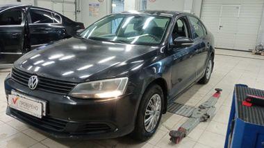 Volkswagen Jetta 2013 года, 287 432 км - вид 1