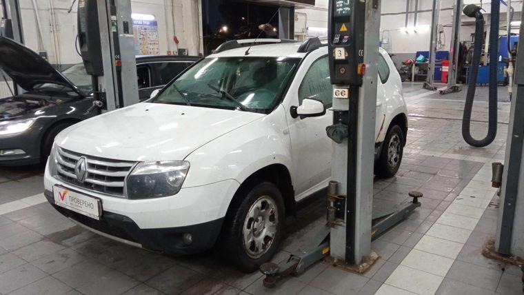 Renault Duster 2013 года, 196 568 км - вид 1
