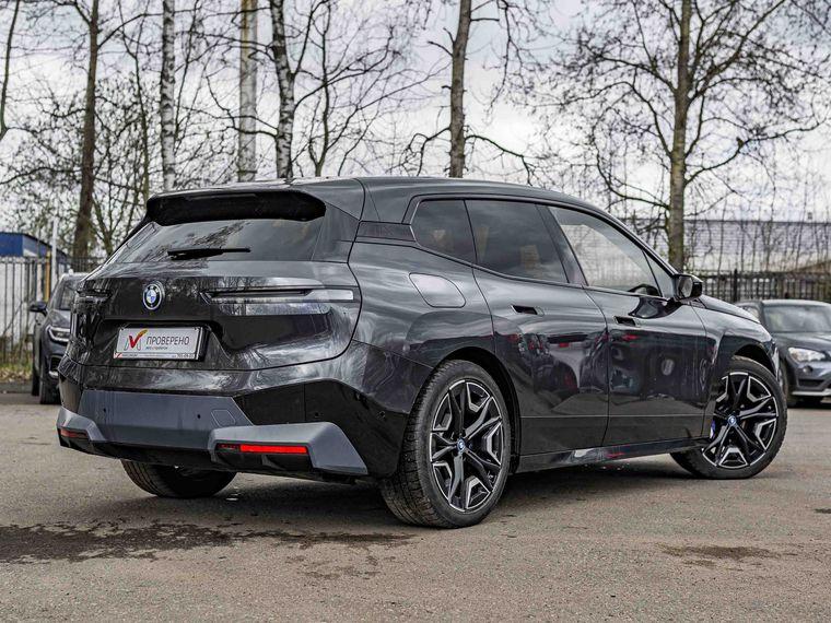 BMW iX 2021 года, 72 305 км - вид 2