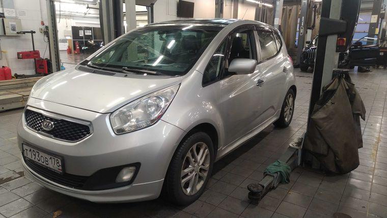 Kia Venga 2012 года, 159 689 км - вид 1