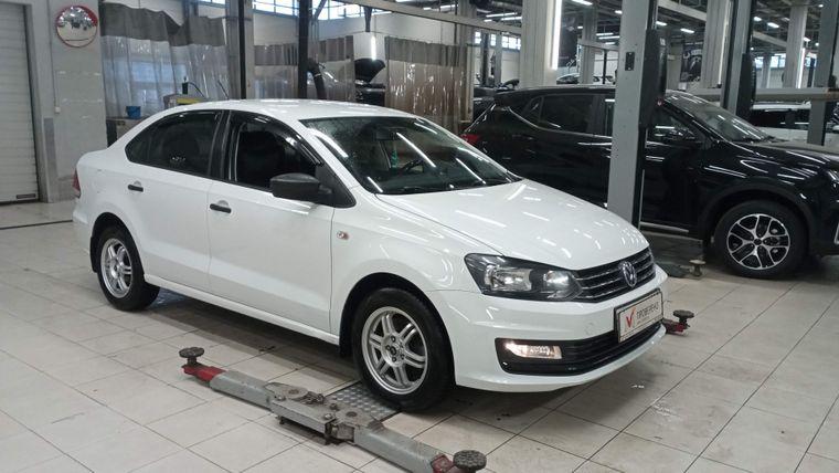 Volkswagen Polo 2016 года, 51 947 км - вид 2