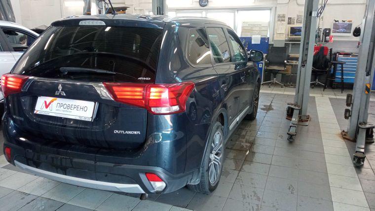 Mitsubishi Outlander, 2016 - вид 2