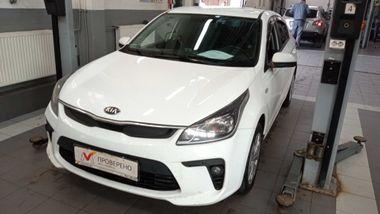 Kia Rio 2017 года, 215 512 км - вид 1
