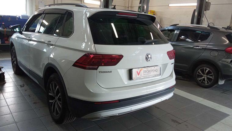 Volkswagen Tiguan,  - вид 3