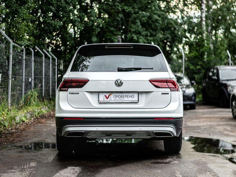 Volkswagen Tiguan,  - вид 3