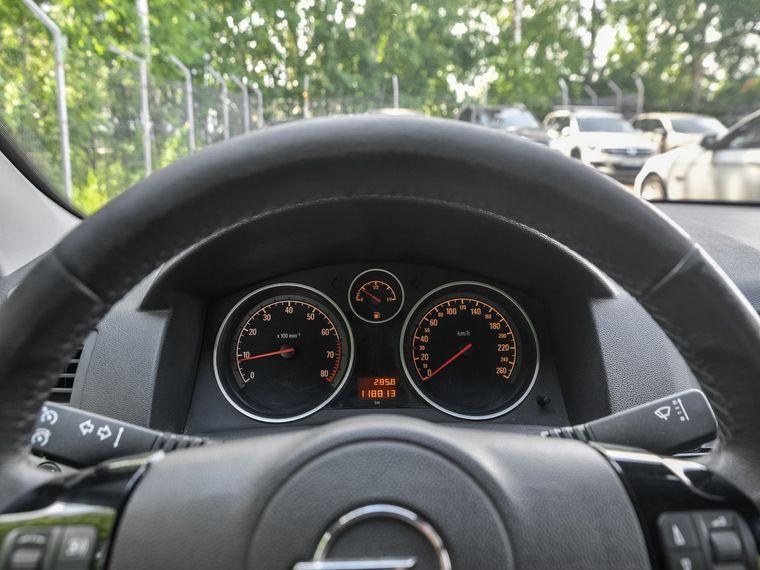 Opel Astra,  - вид 4