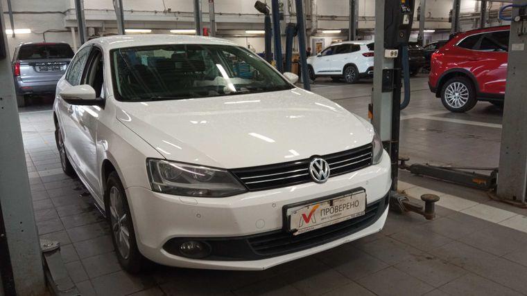Volkswagen Jetta 2013 года, 143 159 км - вид 2