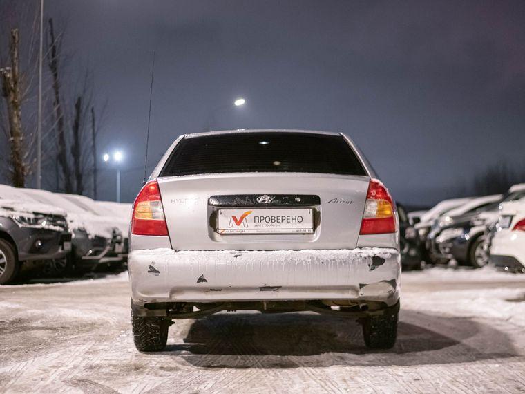 Hyundai Accent,  - вид 3