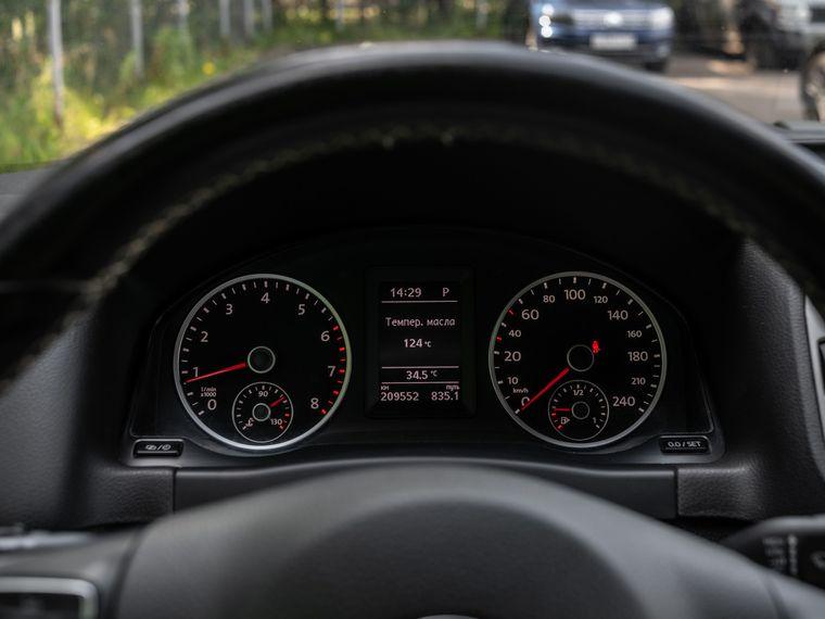 Volkswagen Tiguan,  - вид 4