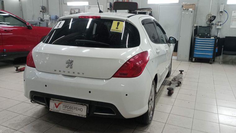 Peugeot 308,  - вид 2