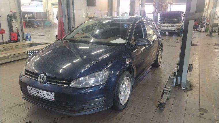 Volkswagen Golf 2013 года, 179 347 км - вид 1