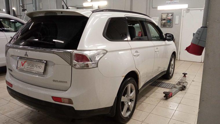 Mitsubishi Outlander, 2012 - вид 3