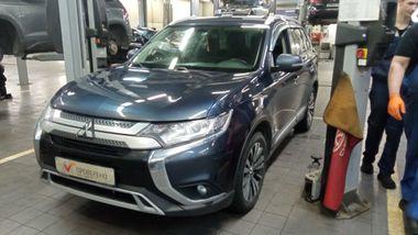 Mitsubishi Outlander 2020 года, 164 286 км - вид 1