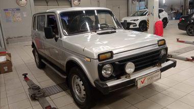 ВАЗ (LADA) 4x4 (Нива) 2006 года, 153 264 км - вид 2