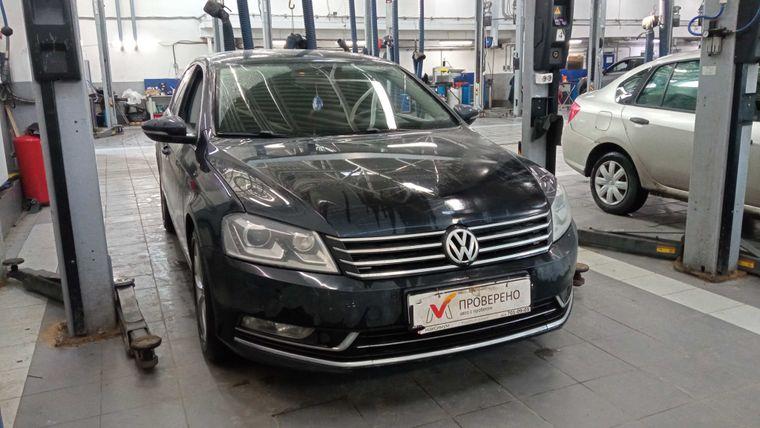 Volkswagen Passat 2012 года, 224 461 км - вид 2
