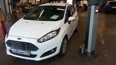 Ford Fiesta 2016 года, 111 000 км - вид 1