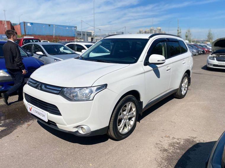 Mitsubishi Outlander 2012 года, 241 374 км - вид 1