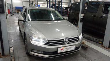 Volkswagen Passat 2016 года, 153 533 км - вид 2