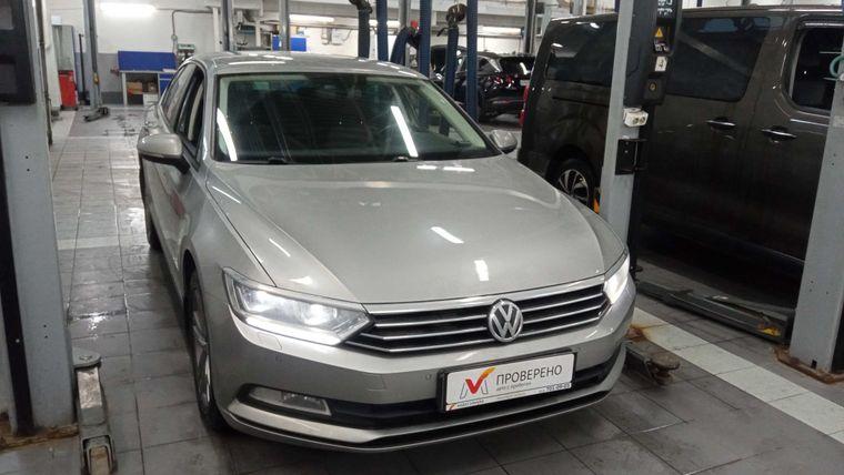 Volkswagen Passat 2016 года, 153 533 км - вид 2