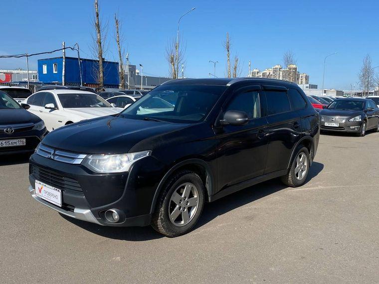 Mitsubishi Outlander, 2014