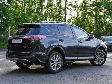 Toyota RAV4 2017 года, 72 574 км - вид 2