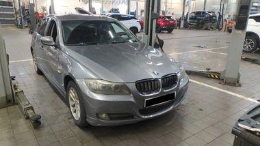 BMW 3 серия 2009 года, 417 600 км - вид 2