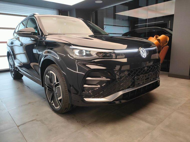 Volkswagen Tiguan L, 2024 - вид 4