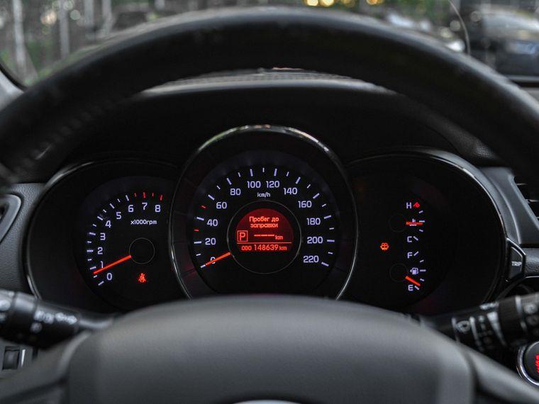 Kia Rio,  - вид 4