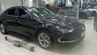 Hyundai Sonata 2020 года, 96 282 км - вид 2