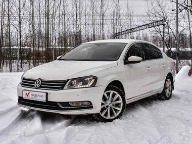 Volkswagen Passat 2013 года, 248 000 км - вид 1