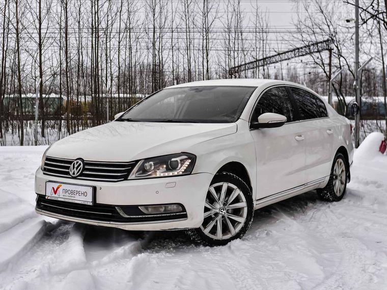 Volkswagen Passat 2013 года, 248 000 км - вид 1