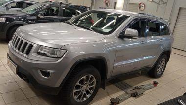 Jeep Grand Cherokee 2013 года, 276 032 км - вид 1