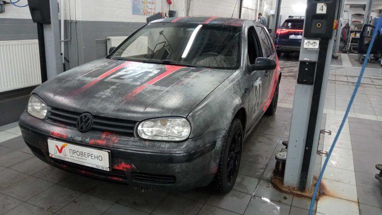 Volkswagen Golf, 1998