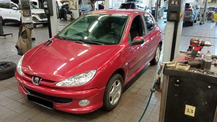 Peugeot 206, 