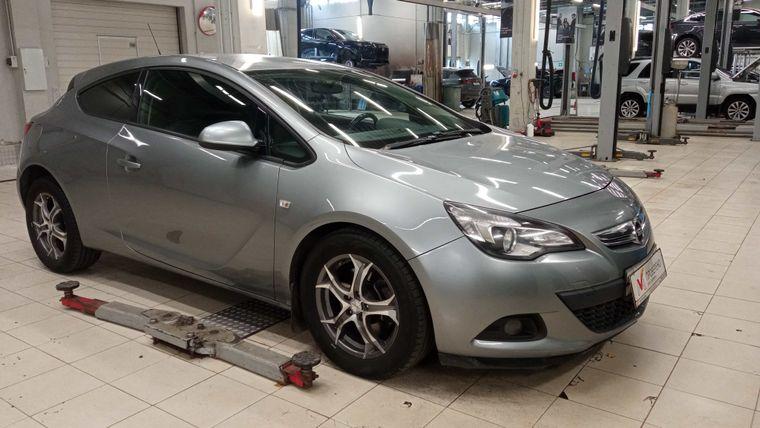 Opel Astra GTC,  - вид 1