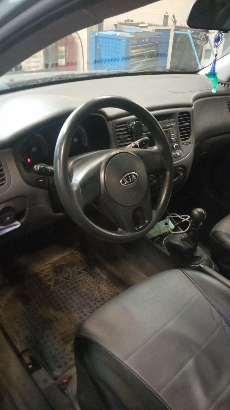 Kia Rio,  - вид 4