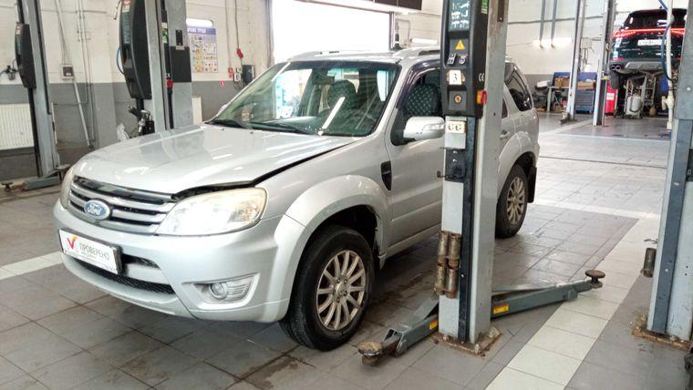 Ford Escape 2008 года, 379 064 км - вид 1