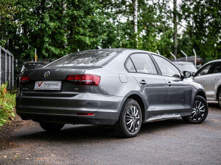 Volkswagen Jetta,  - вид 1