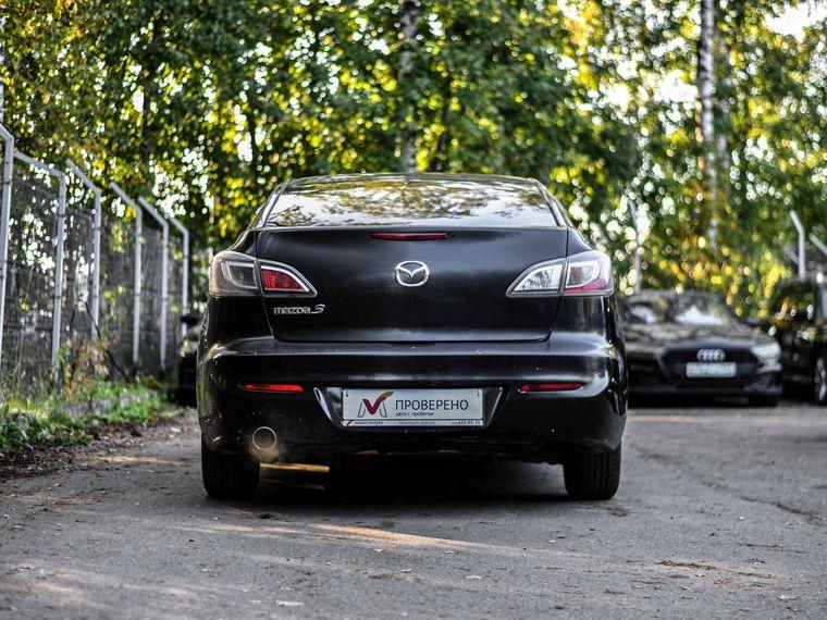 Mazda 3,  - вид 3
