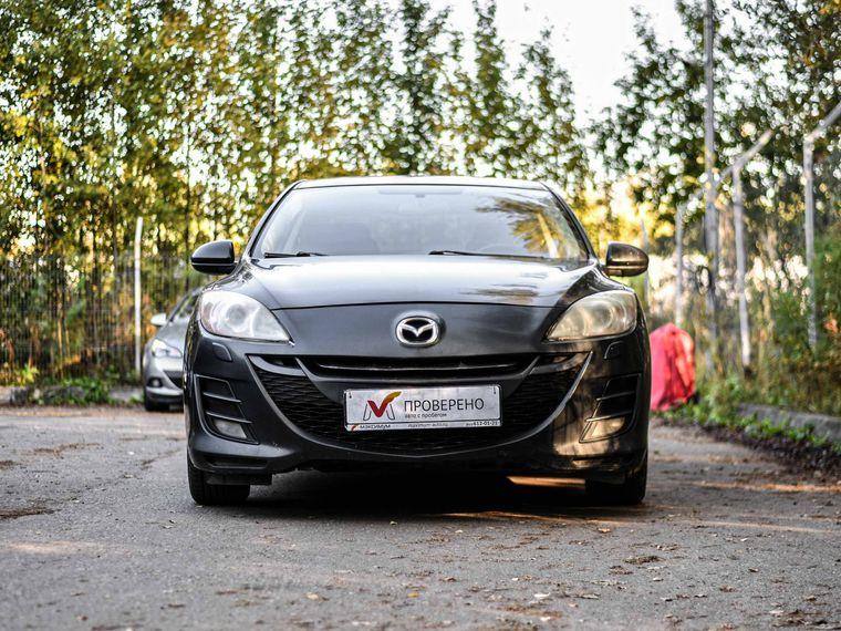 Mazda 3,  - вид 2