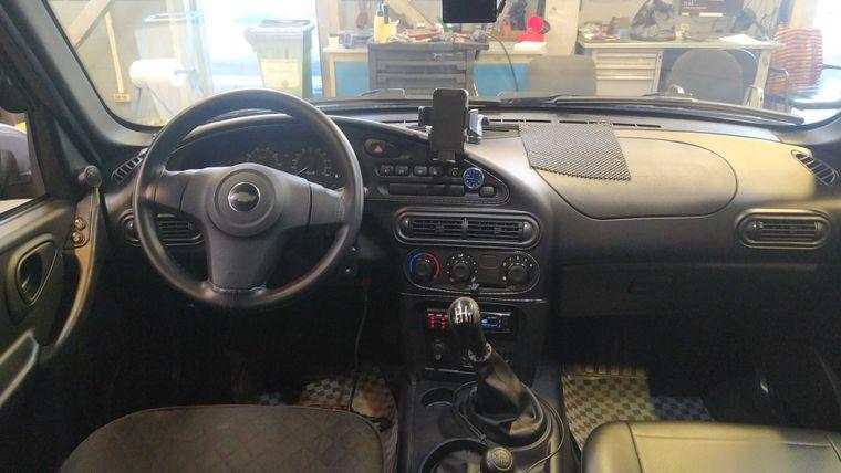 Chevrolet Niva,  - вид 4