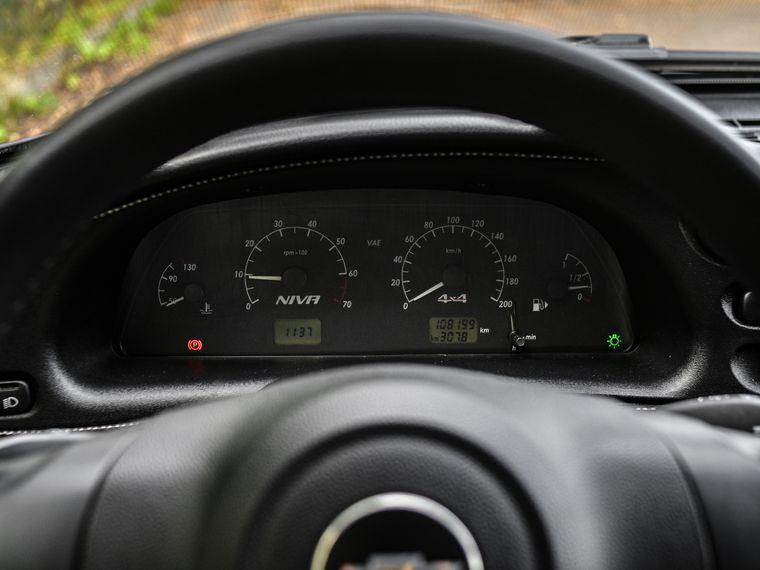 Chevrolet Niva,  - вид 4