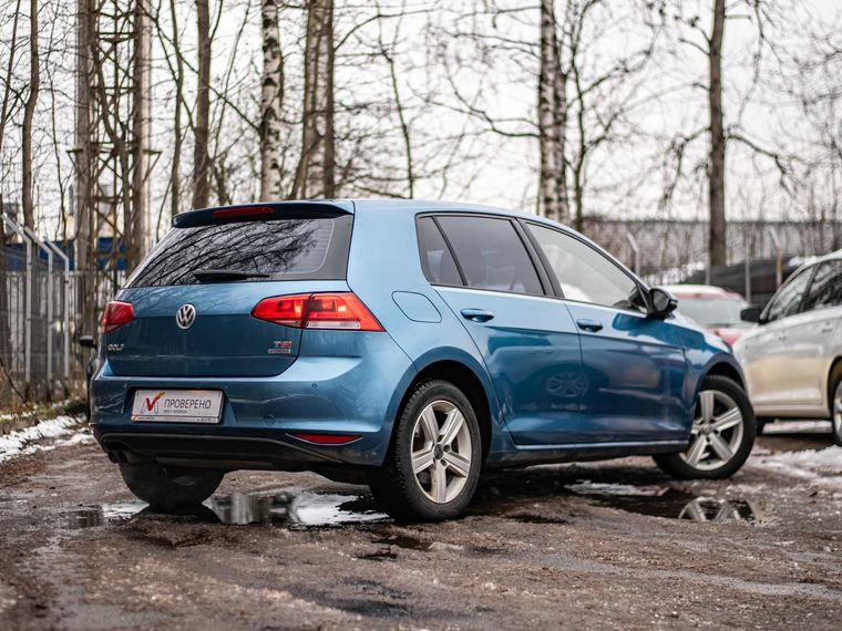 Volkswagen Golf,  - вид 1